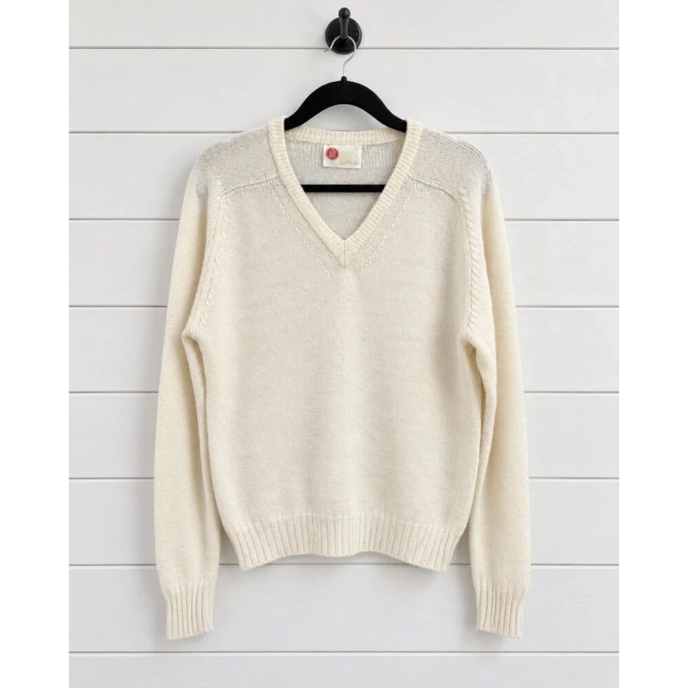 L Vintage 1970s Kings Road by Sears Men’s Cream Lambswool Blend V-Neck Sweater